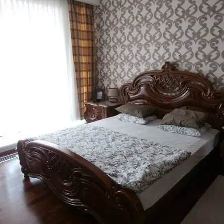 Deluxe Banská Bystrica